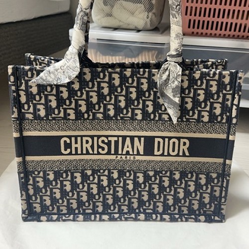 ブックトート ミディアム