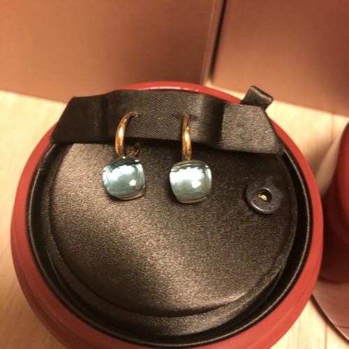 ピアス ブルートパーズ