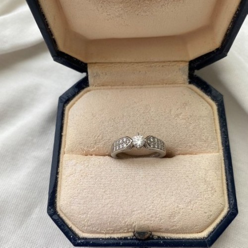 ショーメ　プリュム