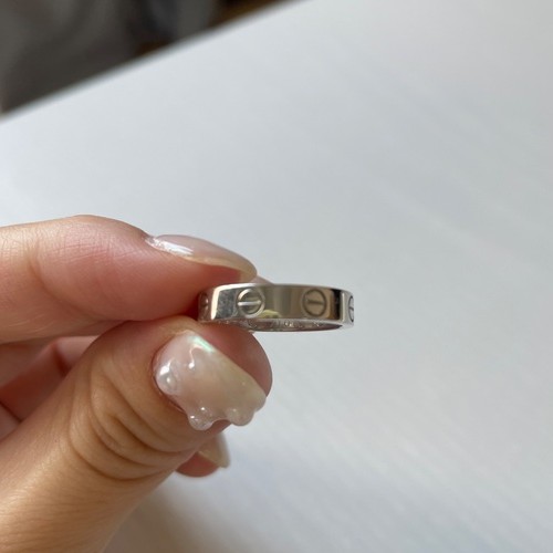 LOVE リング スモールモデル