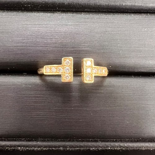 ティファニーTリング