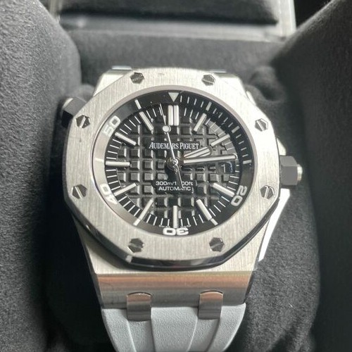 ロイヤルオークオフショア 15703ST.OO.A002CA.01