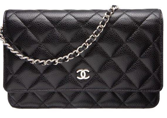 シャネル マトラッセ ショルダーウォレット財布の画像