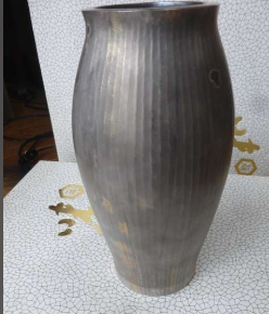 竹谷製純銀花瓶の画像
