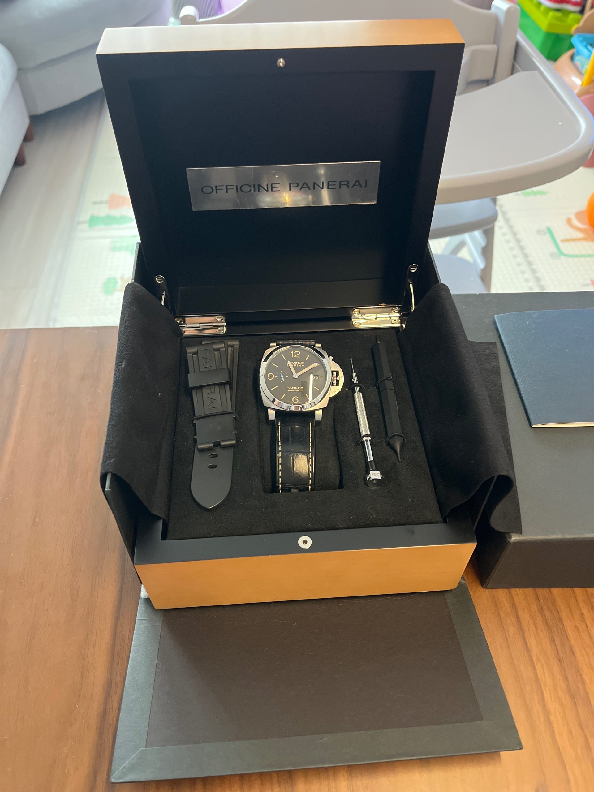 パネライ ルミノール