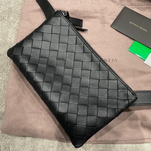 イントレチャート 3連ショルダーバッグ