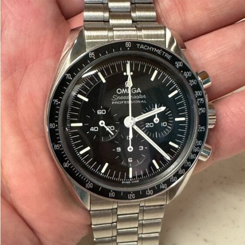 スピードマスター ムーンウォッチ プロフェッショナル マスター クロノメーター 31030425001001