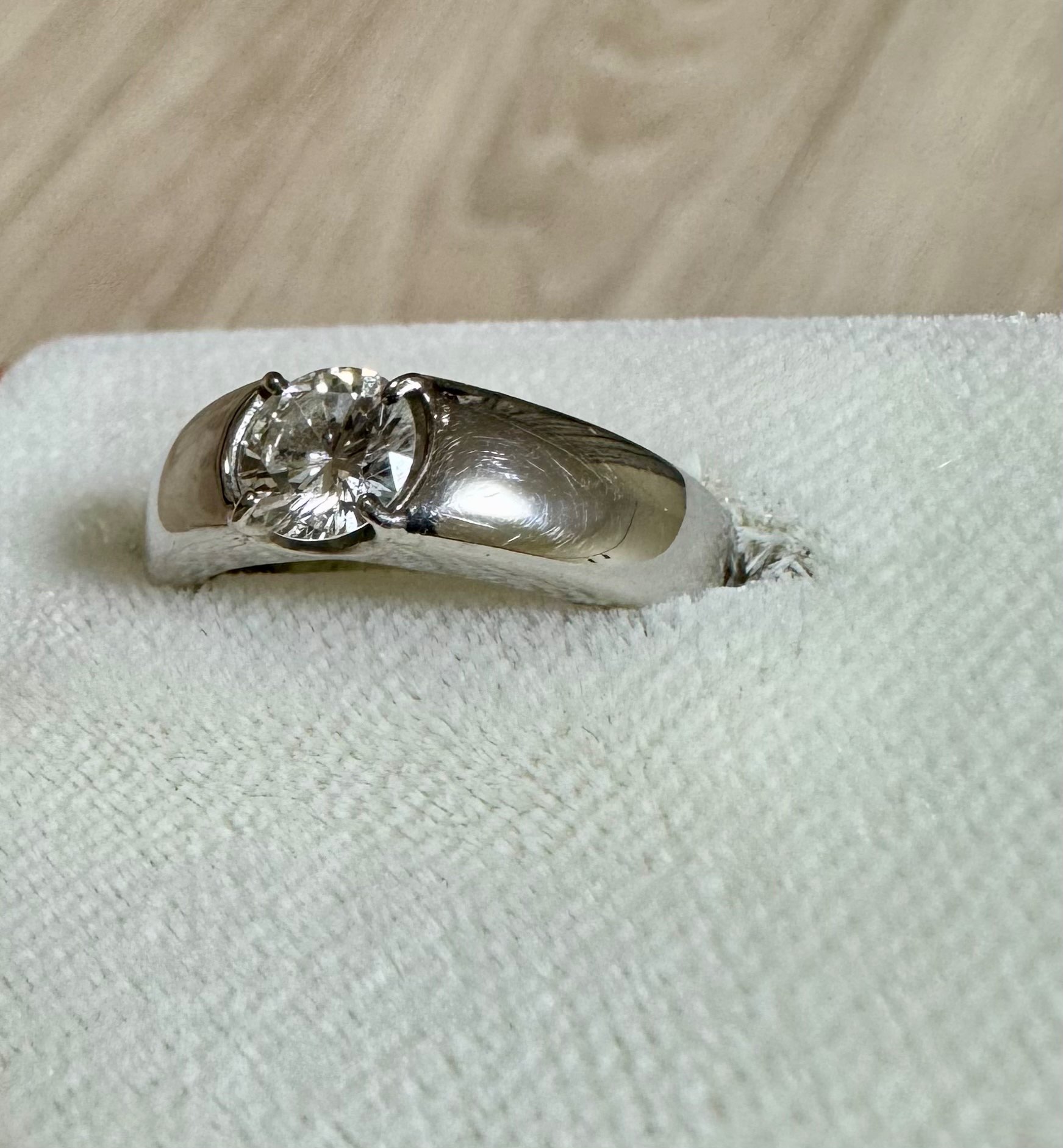 プラチナダイヤモンドリング