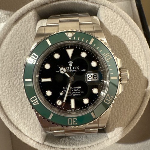 サブマリーナー 126610LV