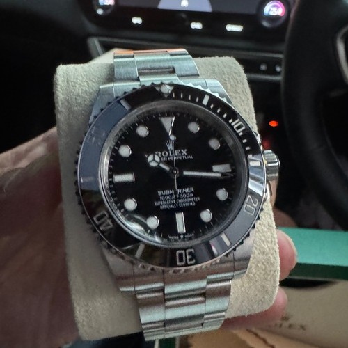 サブマリーナー 124060