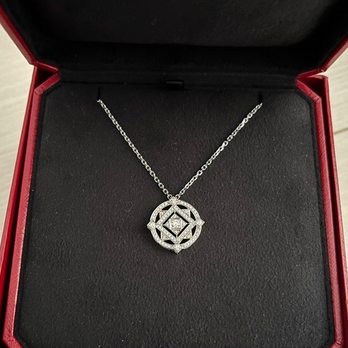 インドミステリューズネックレス