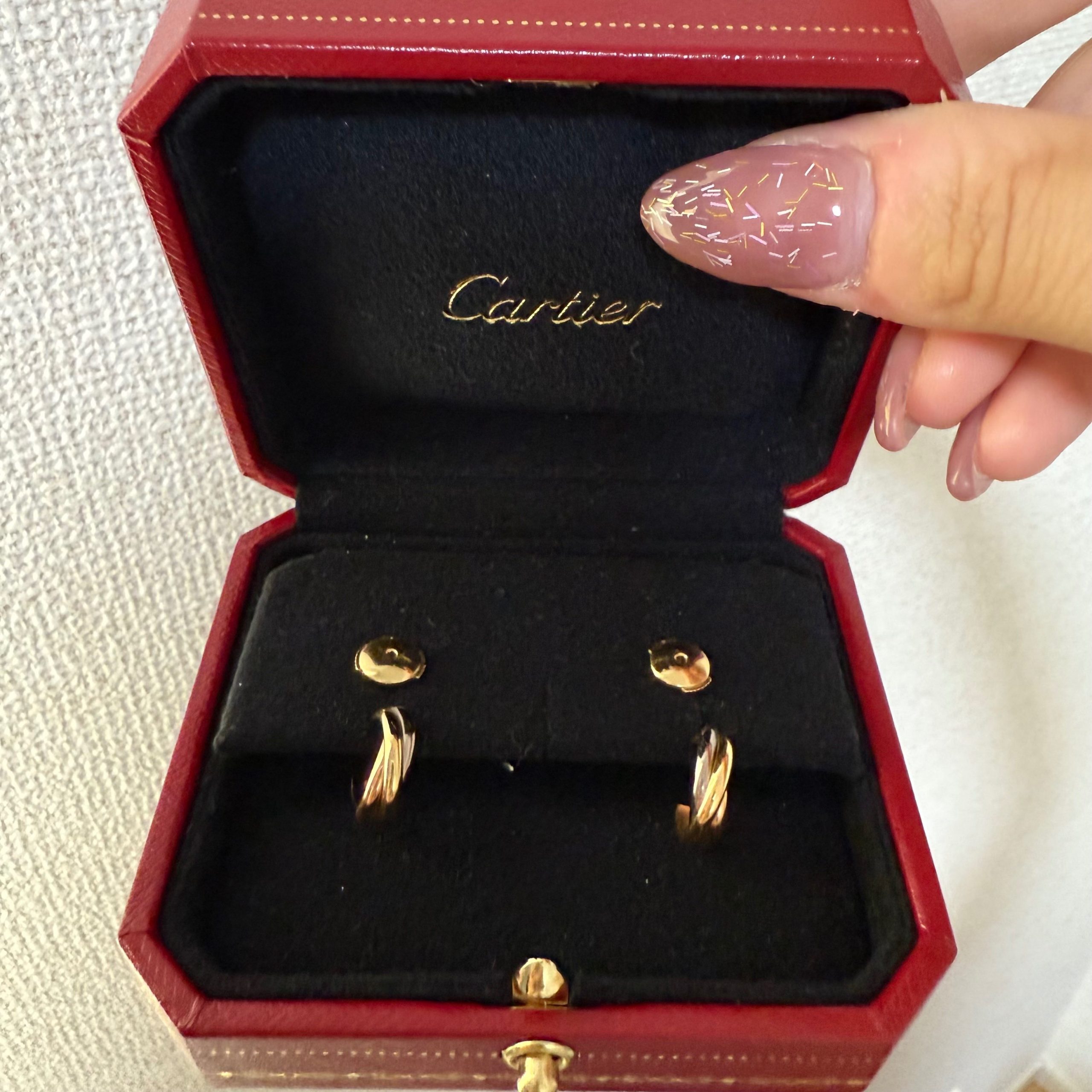 cartier トリニティ ピアス