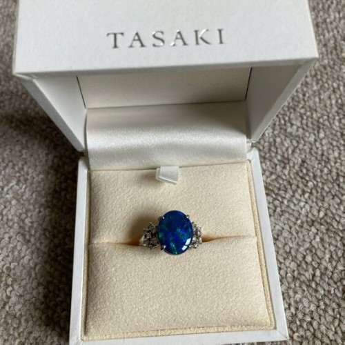 田崎真珠のオパールの指輪