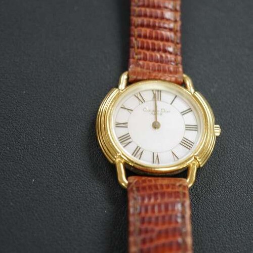 ラウンドフェイス 58.121.2