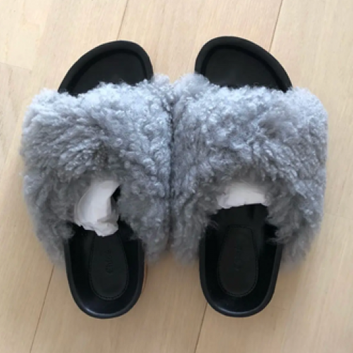 Chloé ファーサンダル