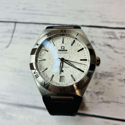 コンステレーション 131.12.41.21.06.001