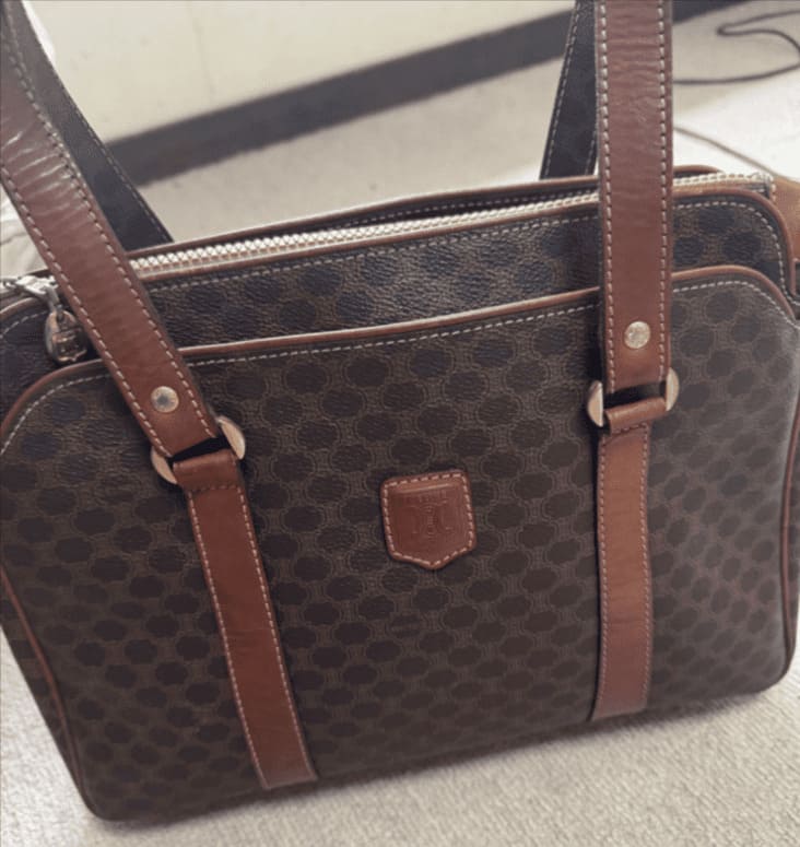 セリーヌ　バック