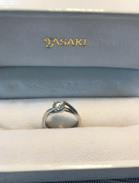 ダイヤモンドリング
0.747ct