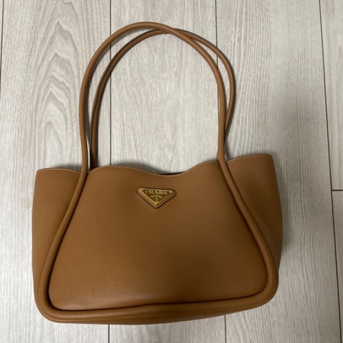 トライアングルロゴ トートバッグ