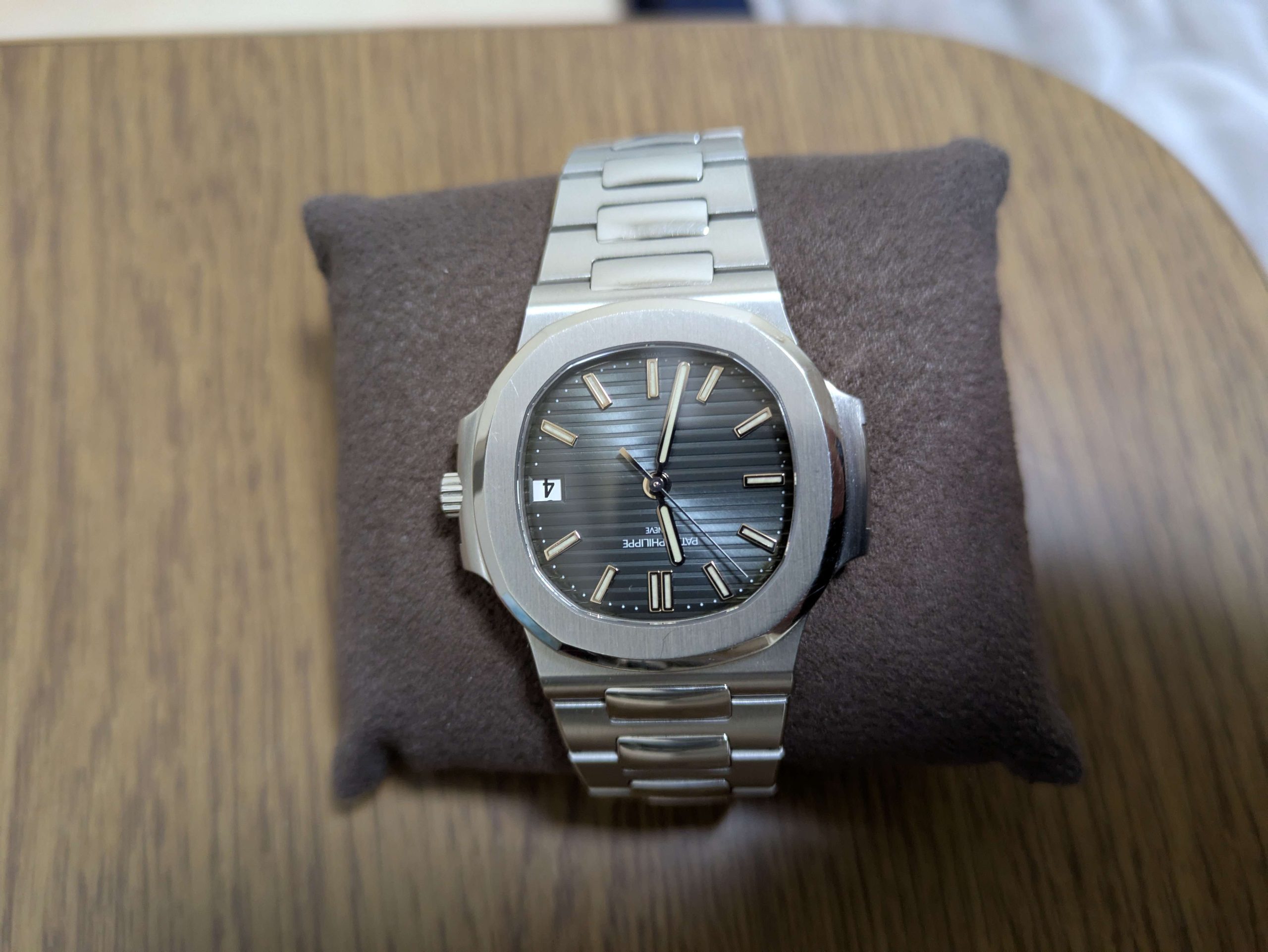 パテックフィリップ ノーチラス 5800/1A-001