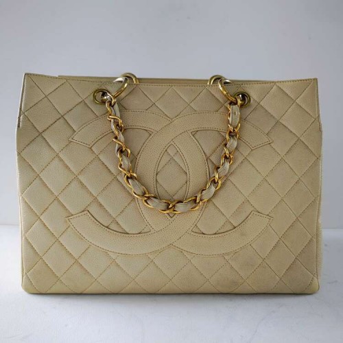 マトラッセ チェーントートバッグ ココマーク キャビアスキン ベージュ