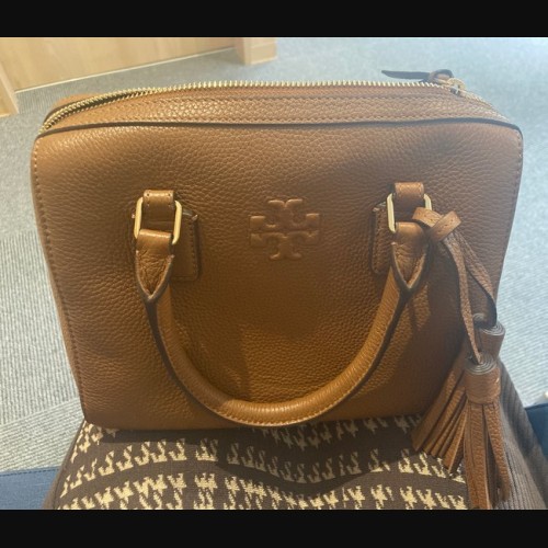 トリーバーチ THEA WEB SMALL SATCHEL