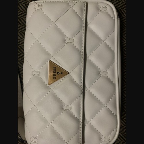 ゲス ショルダーバック