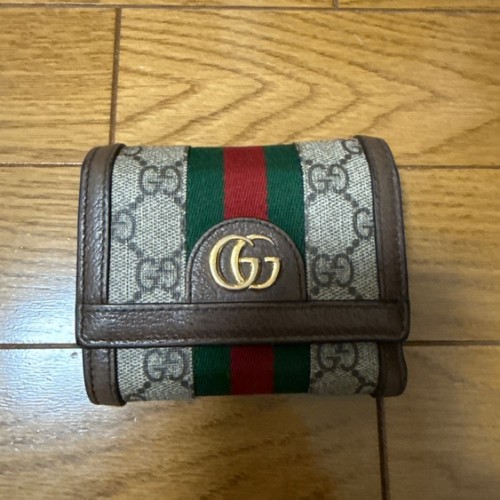 グッチ オフィディア 三つ折り財布