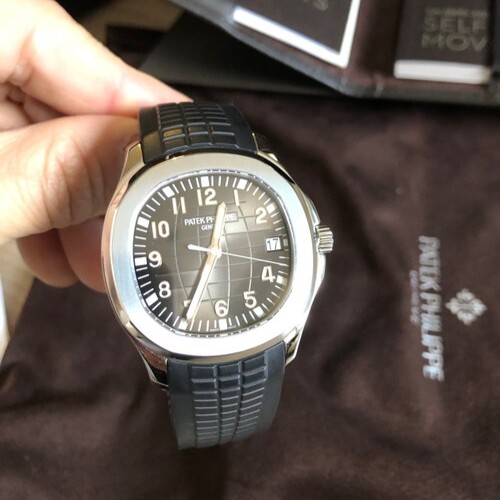 パテックフィリップ アクアノート 5167A-00