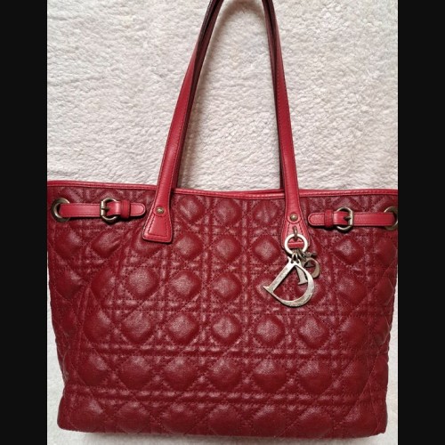 パナレアトート