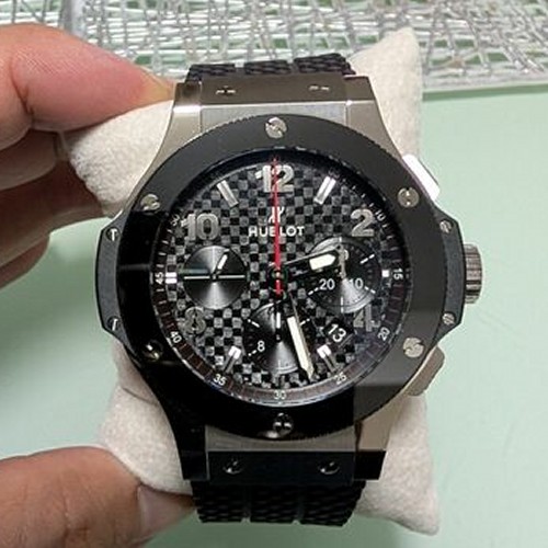 ウブロ ビックバン 301.SB.131.RX