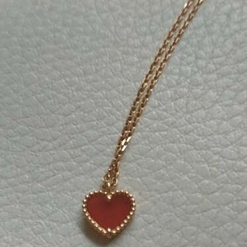 ヴァンクリーフ&アーペル スウィートハートペンダント