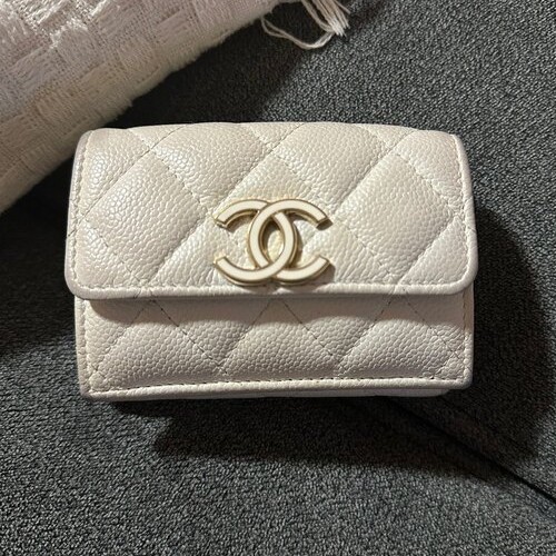 マトラッセ 三つ折財布 キャビアスキン クルーズコレクション