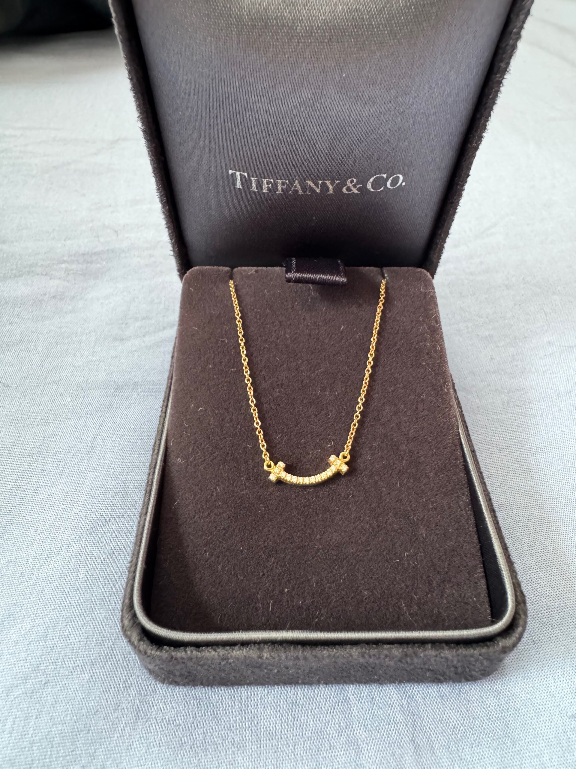 ティファニー Tスマイル ネックレス ミニ K18YG