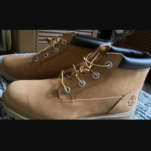 Timberland チャッカーブーツ