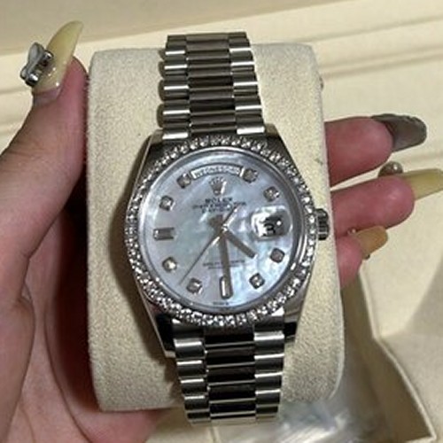 デイデイト36 128349RB