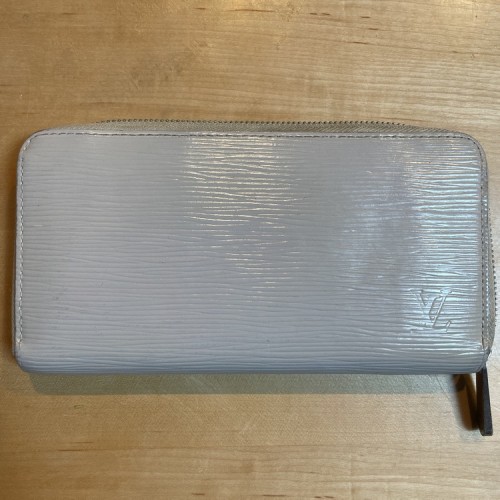 エピ ジッピーウォレット