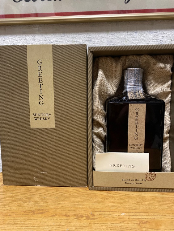 サントリーウイスキーグリーティング　ウイスキー特級　720ml 43%