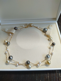 黒蝶ペンダント