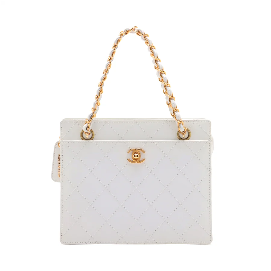 シャネル マトラッセ チェーンハンドバッグ