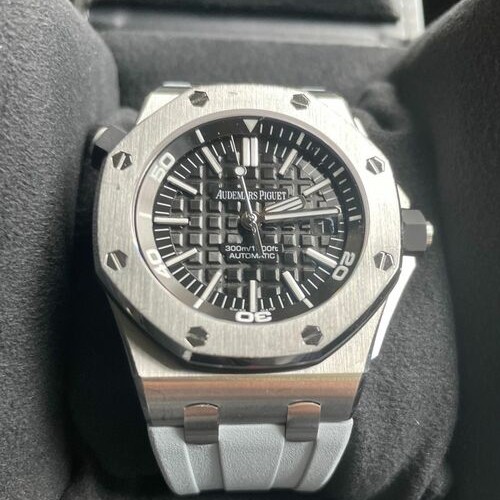 オーデマピゲ ロイヤルオークオフショア 15703ST.OO.A002CA.01