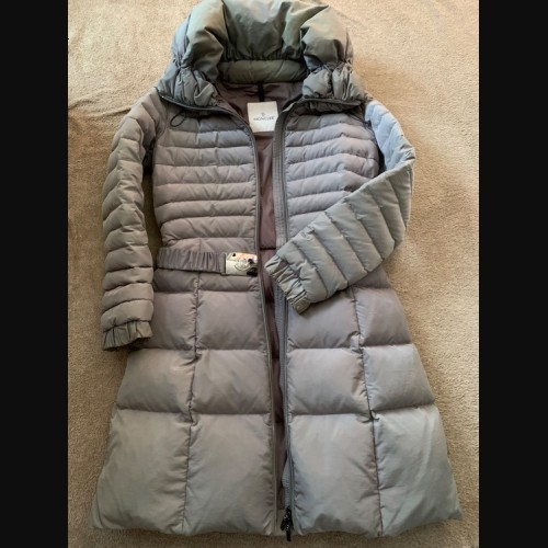 モンクレール ダウンジャケット