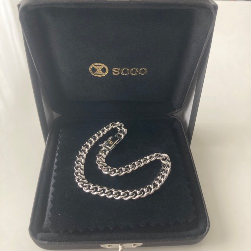 プラチナブレスレット