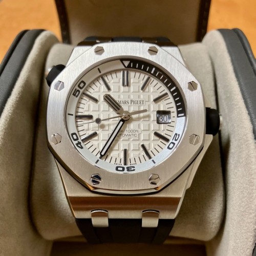 オーデマピゲ ロイヤルオークオフショア 15710ST.OO.A002CA.02