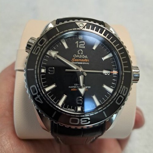 シーマスター プラネットオーシャン 600M 215.33.44.21.01.001