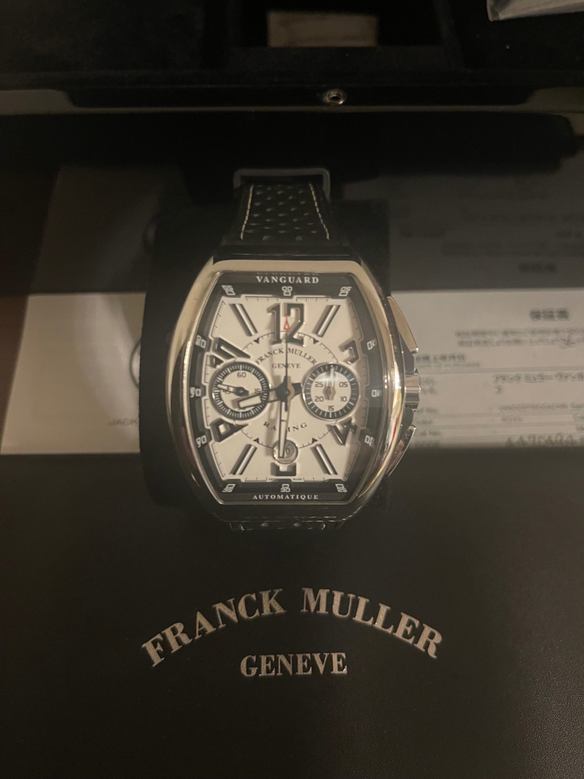 ヴァンガードクロノグラフ