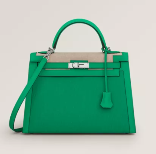グリーンのケリーバッグの正面画像
