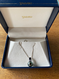 黒真珠ネックレス 10mm