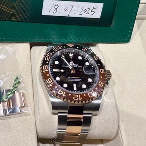 GMTマスター 126711CHNR