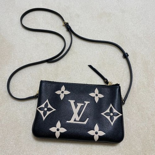 ポシェット・ドゥーブルジップ モノグラムアンプラント